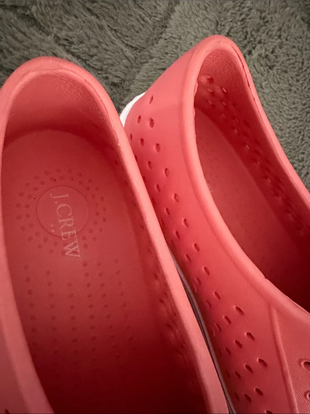 J crew kids waterproof sneakers Native Style Coral Big Kids 5 NEW